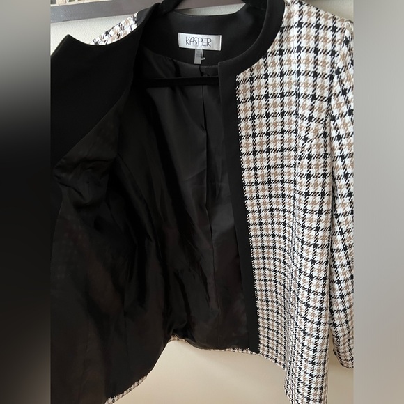 Open Front Topper Jacket - Picture 2 of 4